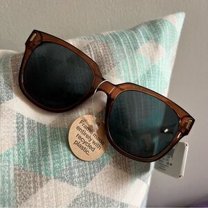 #17 Ophelia Roe Women’s Stylish Square Brown Sunglasses